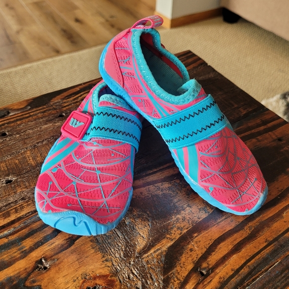 Speedo Other - Merence Shoes Merence Water Sock Shoes  Color: Blue/Pink Size 9 child slip-on